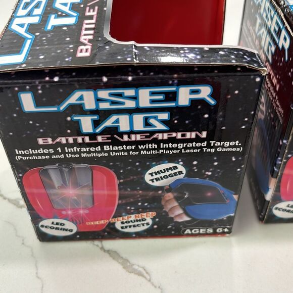Laser Tag Lights and Sounds Game Toy Two Players Ages 6+ - Picture 6 of 12